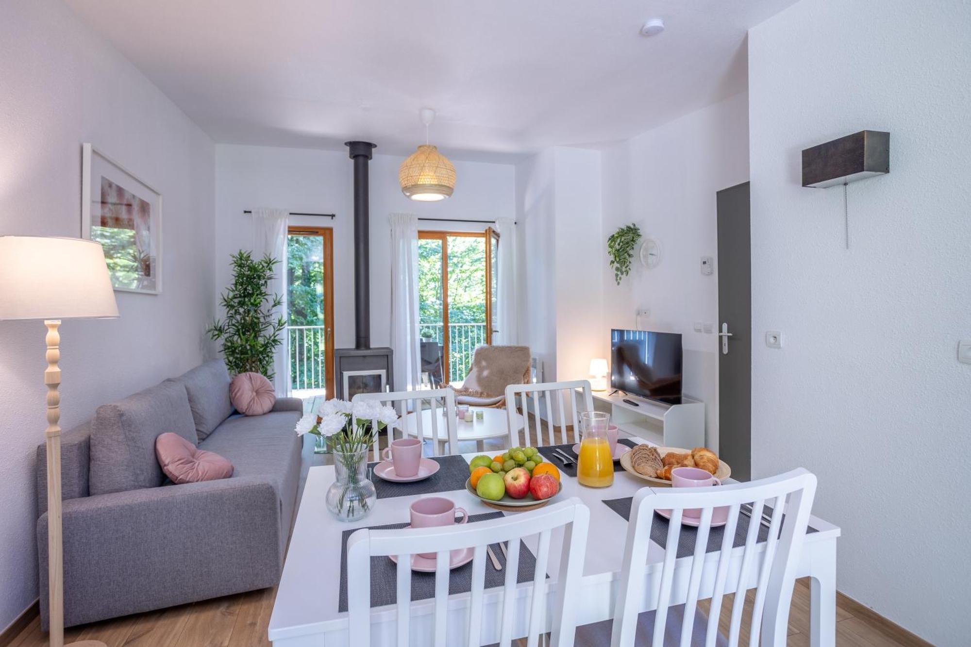 Villa Les Charmes C38 - Le Val Joly à Eppe-Sauvage Extérieur photo